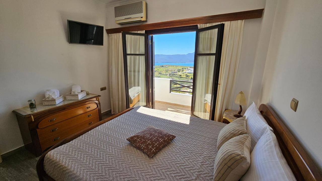 Geo 1 & 2 Holiday home